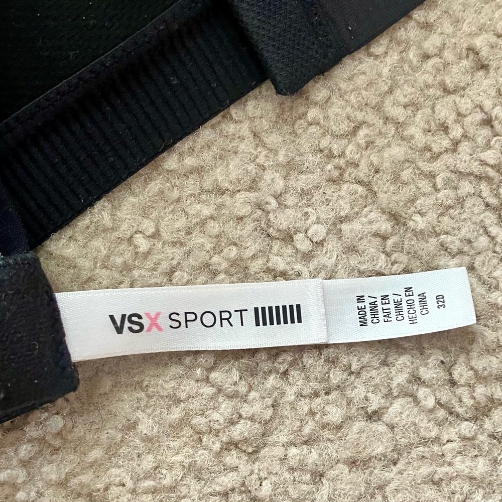 VICTORIA’S SECRET 🖤🩶 sexy sports bra - Picture 9 of 12
